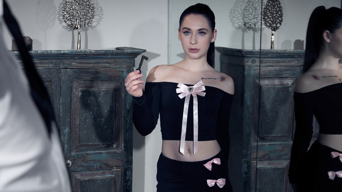 Oops, I Opened The Wrong Door